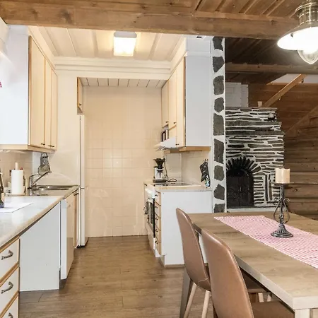 Old Logger's House By Interhome بيت للعطل سالا